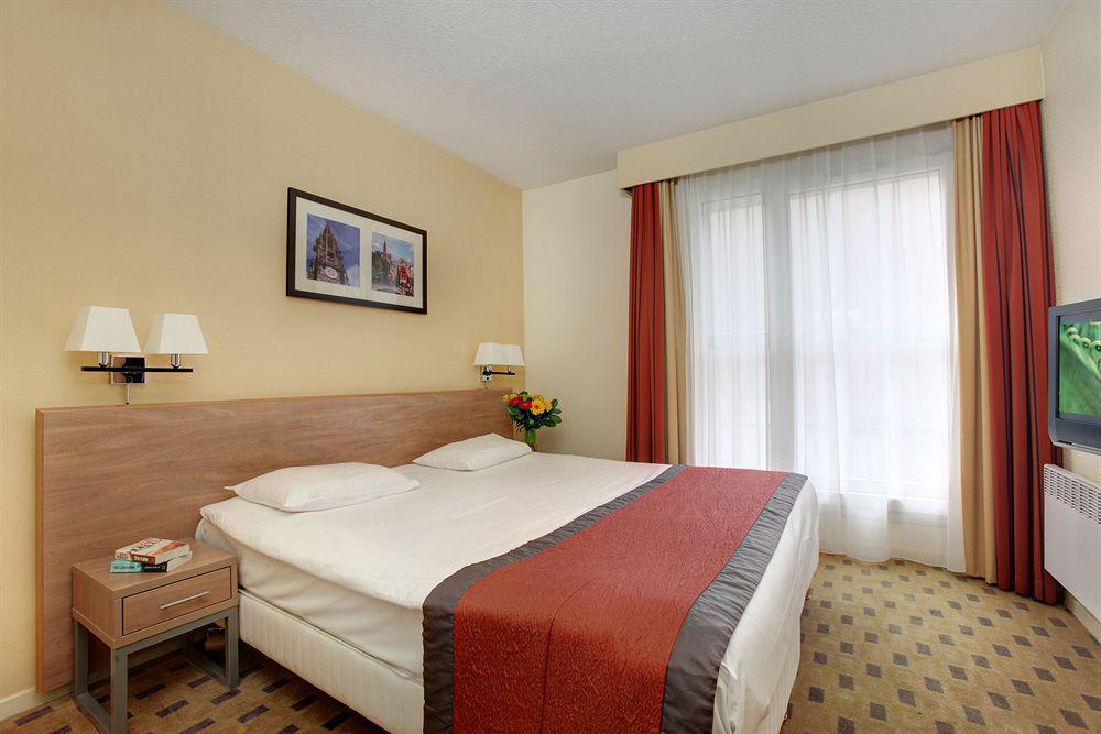 Aparthotel Citadines Kléber Strasburgo Camera foto